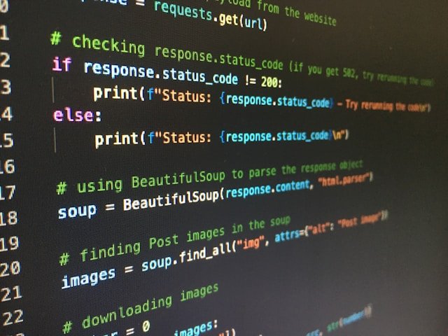 Lire la suite à propos de l’article Programmation Python : Un Guide Essentiel Pour Débutants